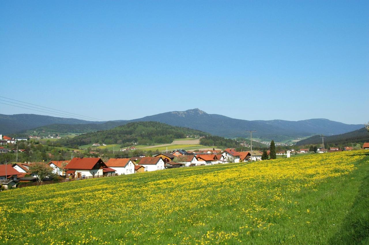 Landgasthof Achatz Arrach Exterior foto